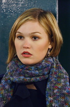 Julia Stiles