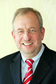Hans-Dieter Hillmoth