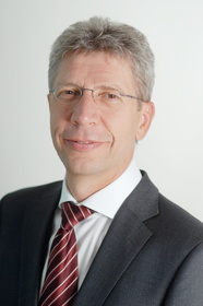 Dr. Ulrich Flatten