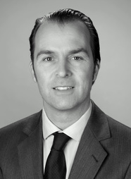 Dr. Martin Schippan