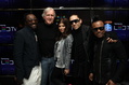 Die Black Eyed Peas und James Cameron bei der Vorstellung von 3D-f�higen Samsungfernsehern in New York^^Getty^^