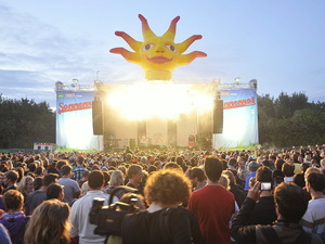 Pausiert 2012: das Sonnenrot Festival
