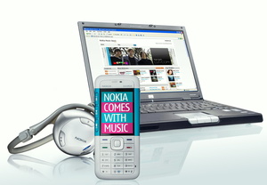 Baut internationale Pr�senz aus: Das Nokia-Angebot Comes With Music, hier ein Nokia 5310 samt Peripherie