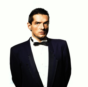 Von ihm erscheinen nun Aufnahmen aus dem Jahr 1987: Falco