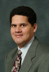 Mit neuem Preis und neuen Spielen will Reggie Fils-Aime z�gerliche Kunden �berzeugen