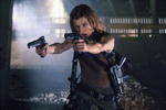 Milla Jovovich, hier in ihrem aktuellen Kinohit "Resident Evil: Apocalypse"