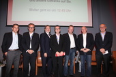 Die "Elefantenrunde" bei Video Entertainment (v.l.): Christoph Schneider (maxdome), Kim Ludolf Koch (Cineplex), Martin Moszcowicz (Constantin), Ulrich H�cherl (G+J Entertainment Media), Dirk Lisowsky (Universal), Thomas Menne (Walt Disney) und Chris Reiser (Sony DADC)