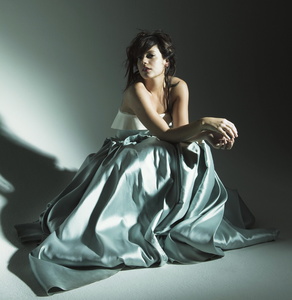 Warnt vor den fatalen Konsequenzen der Musikpiraterie f�r aufstrebende K�nstler: Lily Allen (Foto: Simon Emmet)