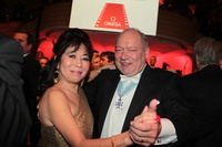 SPIO-Pr�sident Steffen Kuchenreuther wird mit Ehefrau Soo-Leng auch weiter in M�nchen auf dem Deutschen Filmball das Tanzbein schwingen k�nnen