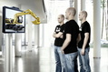 Fraunhofer-Forscher pr�sentieren auf der IFA 3D-Fernsehen, das ohne Brille auskommt^^Ansgar Pudenz/alphadog/Fraunhofer^^
