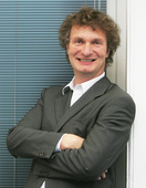 http://images.mediabiz.de/newspics/820/297820_1/b132x170.jpg