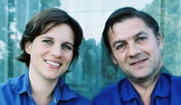 Hoben gemeinsam ecco.chamber aus der Taufe: <b>Beatrix Roidinger</b> und Jürgen ... - b200x116