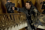 Auf Anhieb auf Platz zwei: "Shoot 'Em Up" (Bild: Warner)