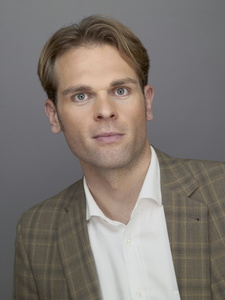 Hofft auf neuen Schwung in der
Diskussion um ein sanktioniertes Warnmodell: BVMI-Gesch�ftsf�hrer Florian Dr�cke (Bild: Markus Nass)