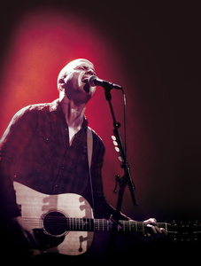 Spielt und singt dreimal unter freiem Himmel im deutschen S�dwesten: Milow (Bild: Triple M Entertainment)