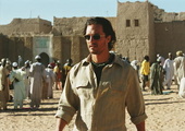 Trotz eines relativ schwachen Umsatzes schaffte "Sahara" den Sprung an die Spitze der deutschen Charts (Bild: Universum)