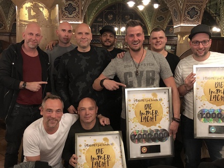 Musikwoche News Kontor Ehrt Stereoact Mit Diamond Award