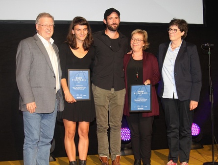 Hermann Thieken feierte mit den Filmemachern Gwendolin Weisser und Patrick Allgaier sowie den "Filmagentinnen" den phänomenalen Erfolg von "Weit."