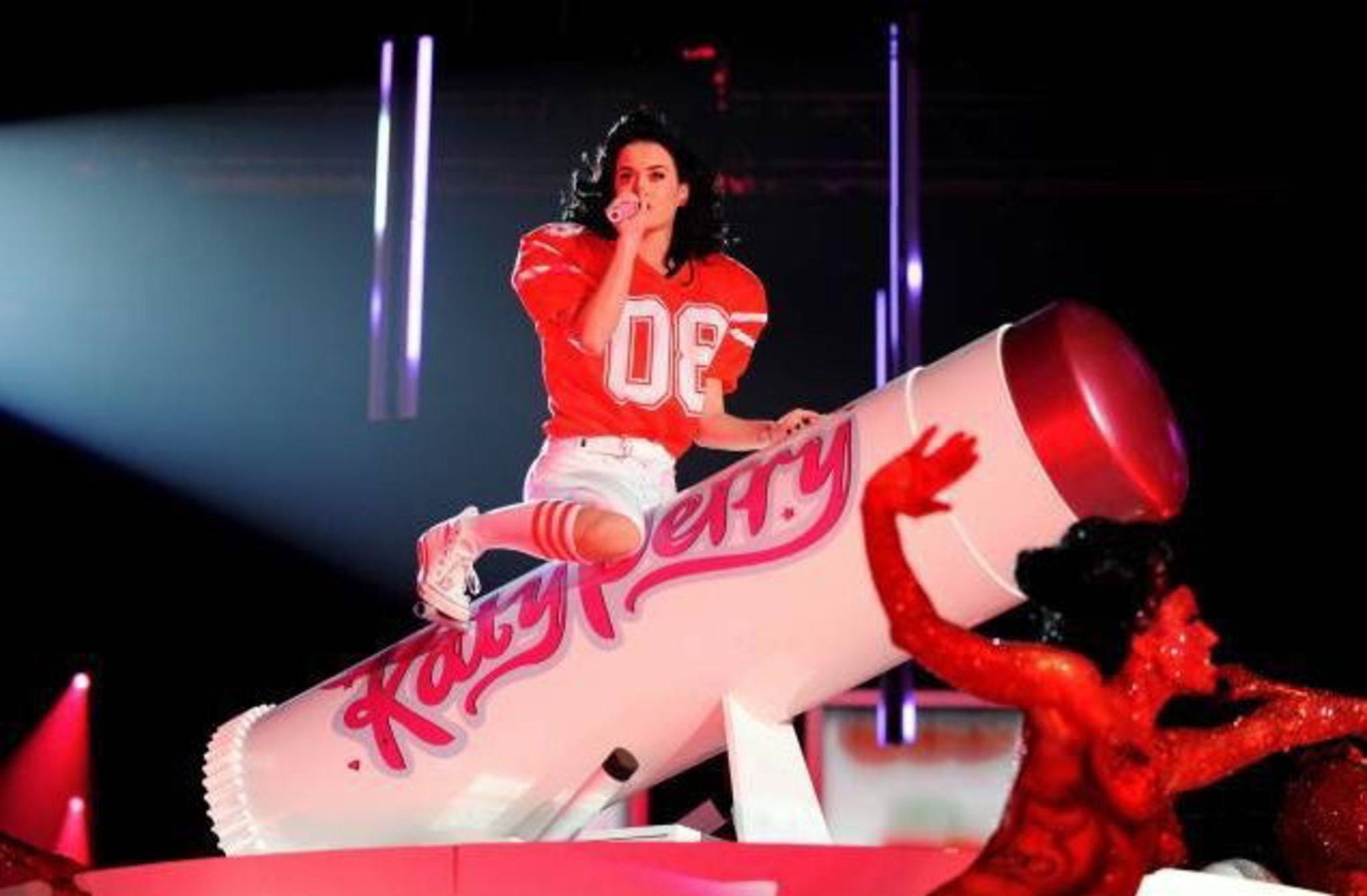 Katy Perry Moderiert Erneut Mtv Europe Music Awards