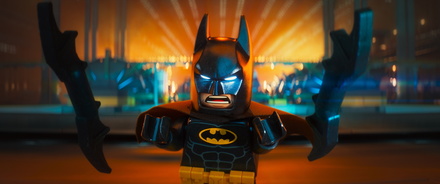 Batman greift in "The Lego Batman Movie" auf Platz zwei ein (Bild: Warner Bros.)