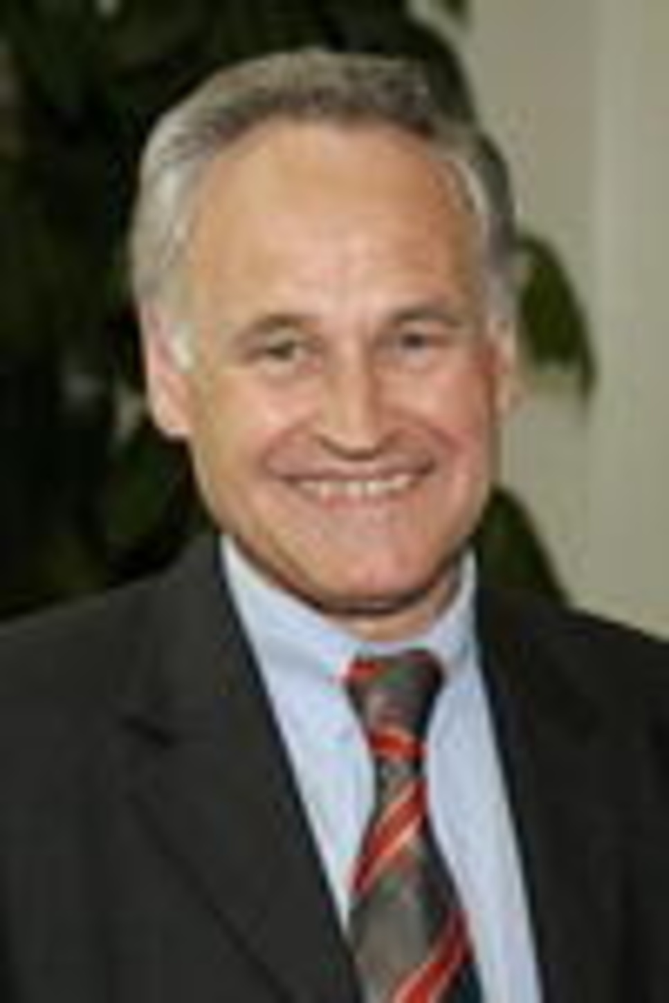 Erwin Huber bleibt Medienbranche erhalten