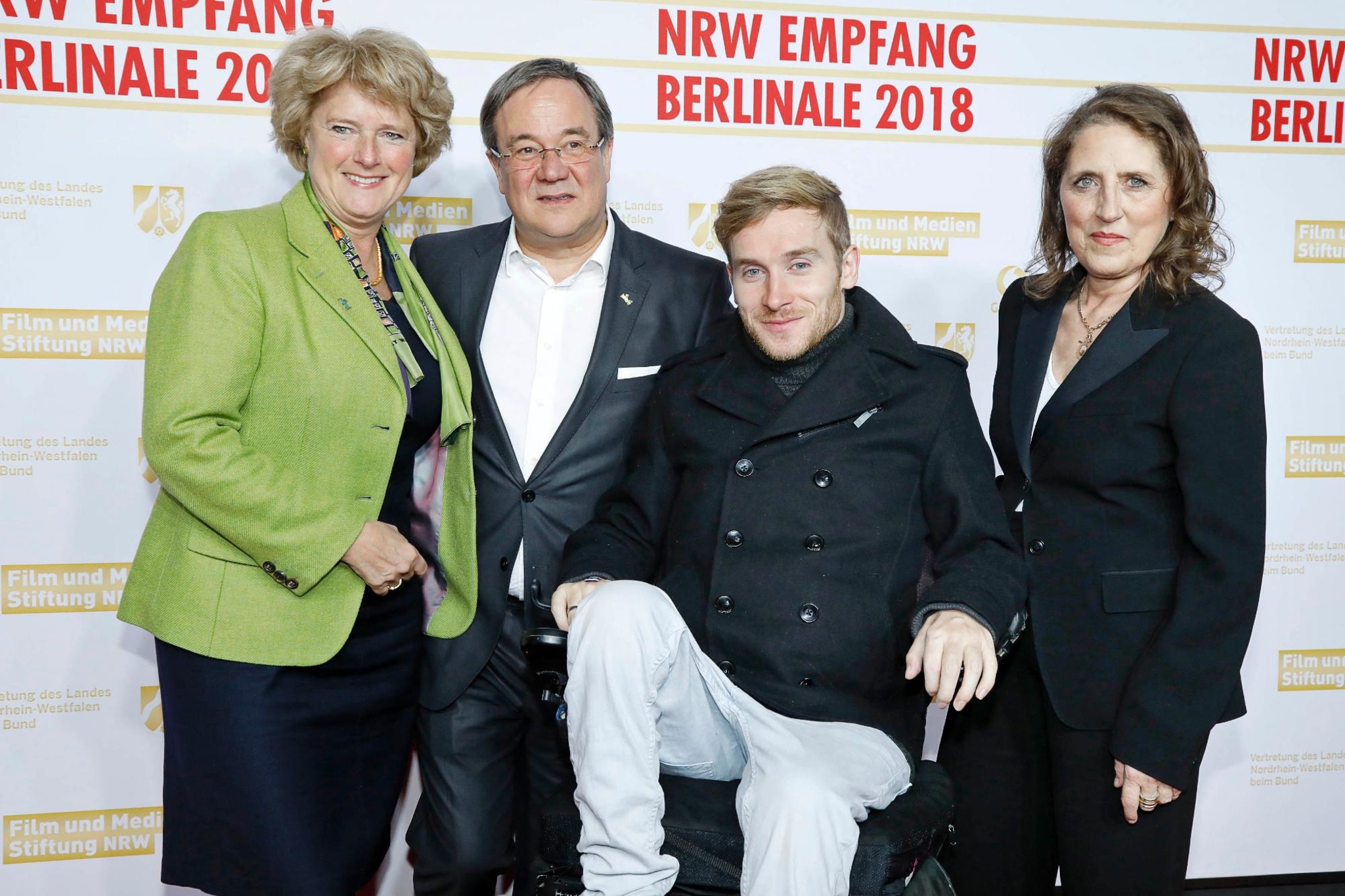 Berlinale Einstand Nach Mass Fur Armin Laschet